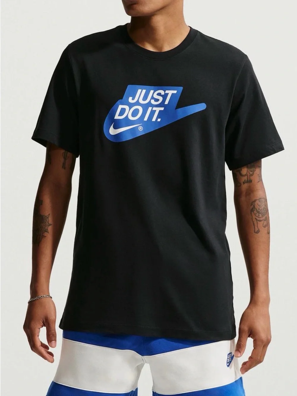 Nike Men’s Black T-Shirt with Blue ‘Just Do It.’ Logo